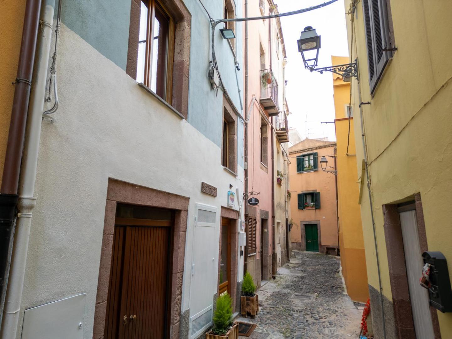 S'Apposentu - Un'Angolo Di Paradiso Con La Vista Sul Castello Боса Экстерьер фото