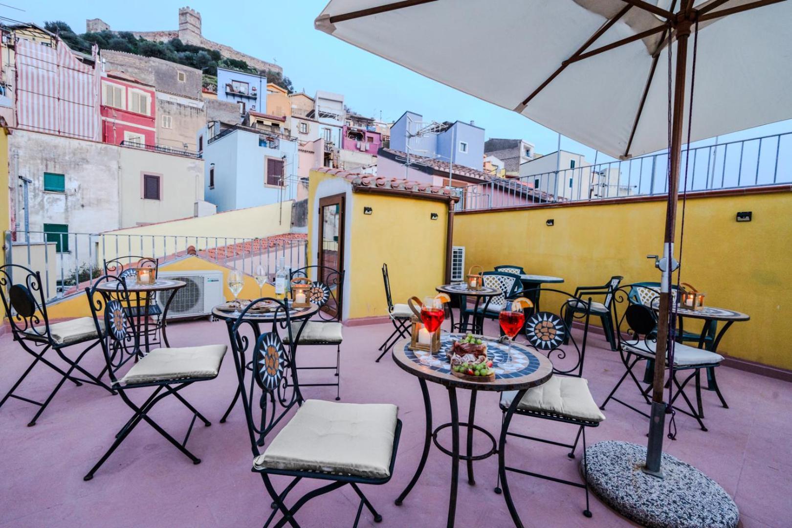 S'Apposentu - Un'Angolo Di Paradiso Con La Vista Sul Castello Боса Экстерьер фото
